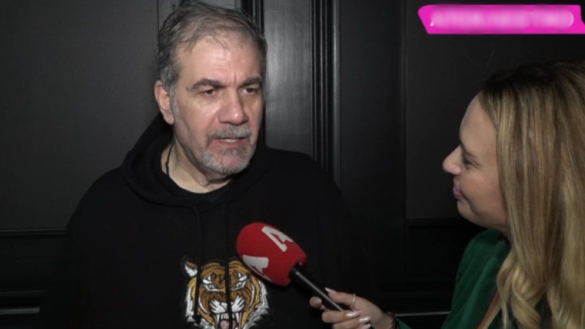 Ο Δημήτρης Σταρόβας στην κάμερα του Super Κατερίνα.