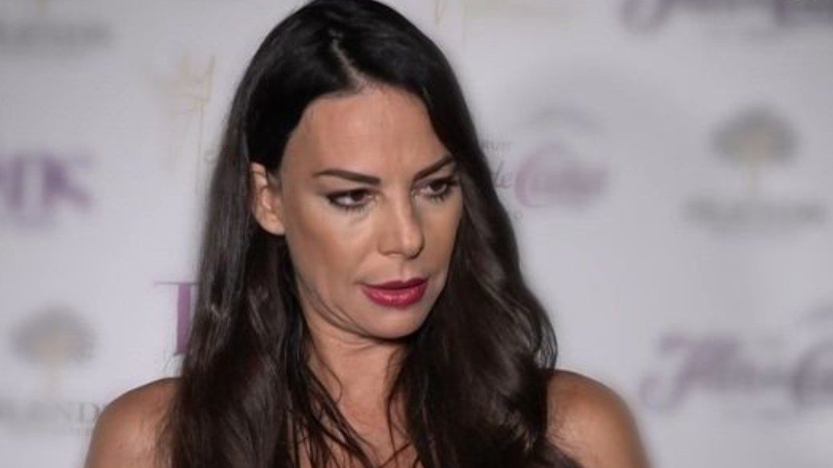 Η Εύη Βατίδου μίλησε στο "Πρωινό" για τον φαντάρο γιο της