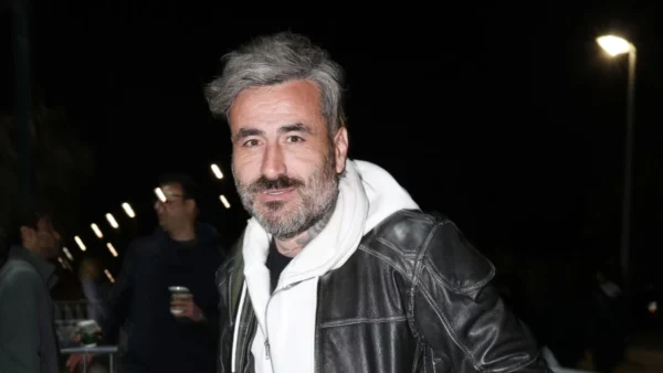 Ο Γιώργος Μαυρίδης ξεσπάει στο "The Reunion" λόγο της Molly, της τετράποδης φίλης του, που έφυγε πρόσφατα από τη ζωή