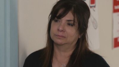 Γη της ελιάς Ναταλία Δραγούμη