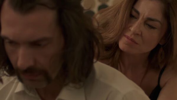 Οι πρωταγωνιστές της σειράς της ΕΡΤ, Η Παραλία