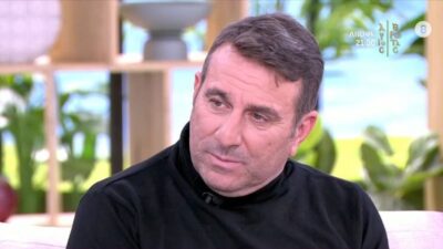 Συνέντευξη στο «Super Κατερίνα» παραχώρησε ο Ηλίας Βαλάσης, ο τηλεοπτικός «Βλάσης» από τη σειρά «Άγιος Έρωτας»