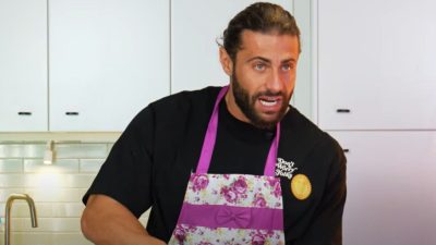 Ο Κωνσταντίνος Βασάλος στο κανάλι του στο Yputube.