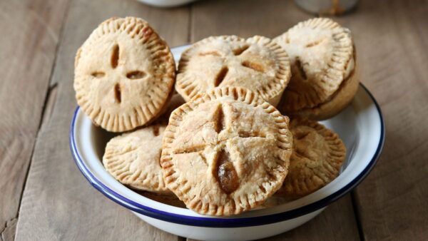 Τα μηλοπιτάκια με γιαούρτι