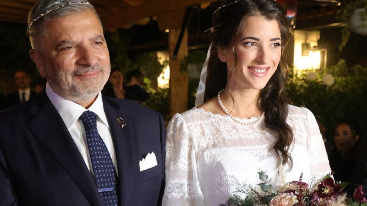 H Νάνσυ Κοιλού στον γάμο της με τον Γιώργο Πατούλη