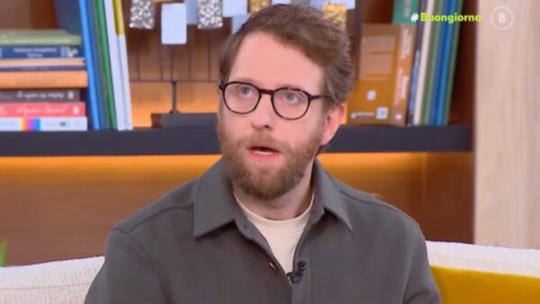 Ο Νικόλας Παπαδομιχελάκης στο πλατό του Buongiorno