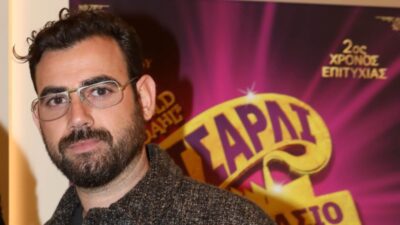 Ο Νίκος Πολυδερόπουλος στο θέατρο