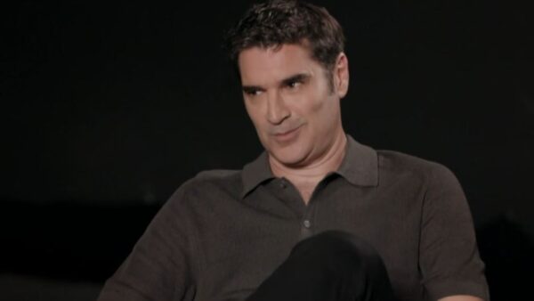 Ο Χρηστόφορος Παπακαλιάτης μιλάει στην εκπομπή Bungiorno.