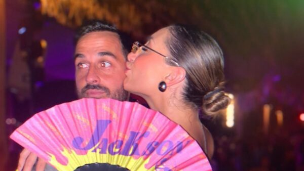 Το φιλί της Κυπαρίσση στο μάγουλο του Σοϊλέδη σε έξοδό τους