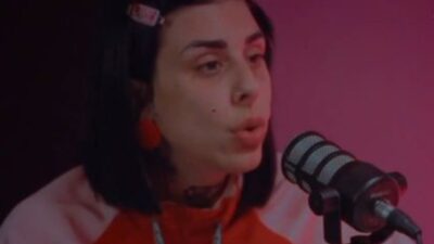 Η Super Κική σε συνέντευξη στο Youtube.