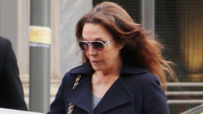 Η Βάνα Μπάρμπα σε δημόσια έξοδο της