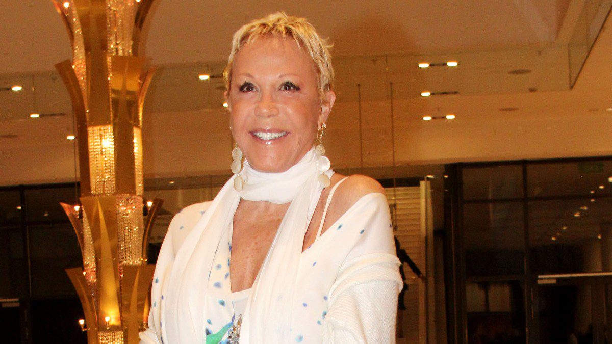 Η Ζωή Λάσκαρη