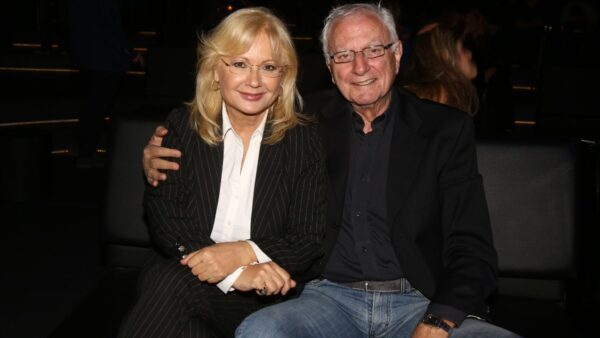 Αγγελική Νικολούλη, Κώστας Χαρδαβέλλας