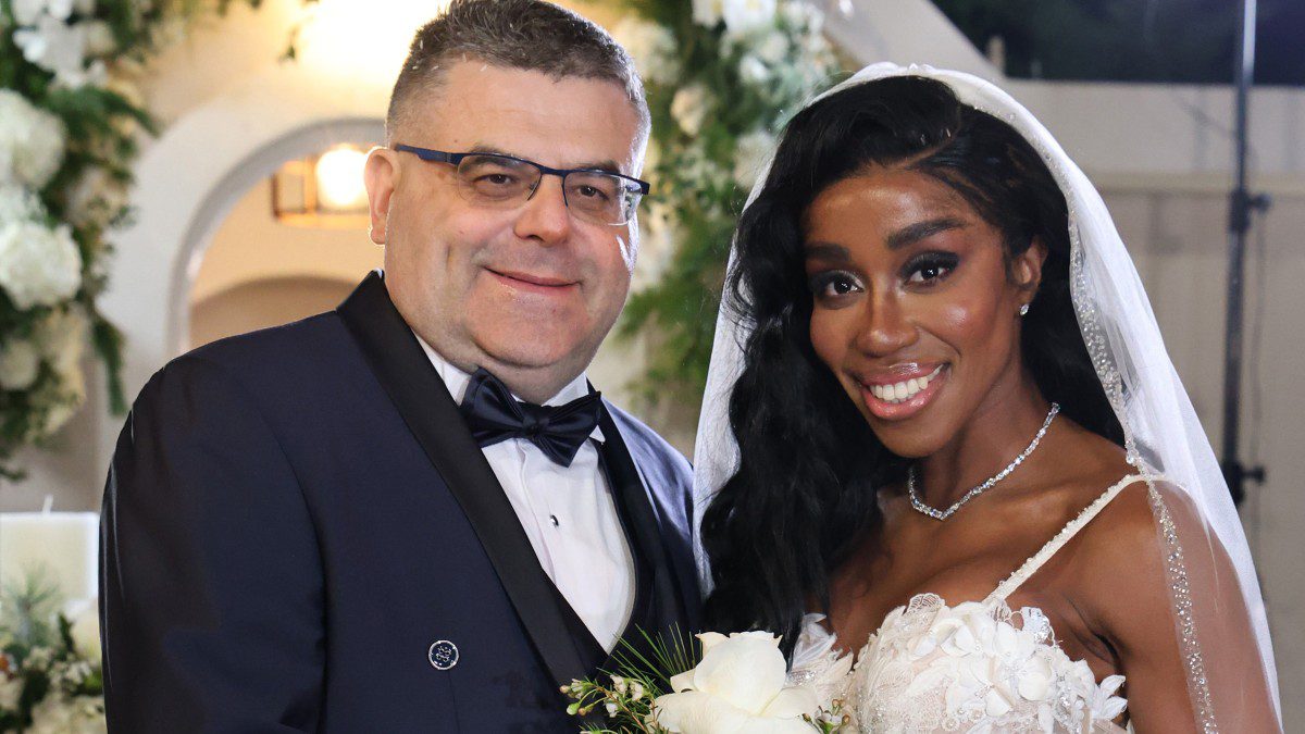 Η Ελίζαμπεθ Ελέτσι και ο Νεκτάριος Λεμονίδης στο γάμο τους