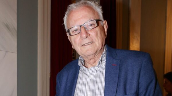 Κώστας Χαρδαβέλλας