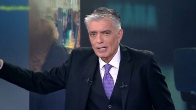 Τα είπε χύμα ο Νίκος Ευαγγελάτος: «Ένας βαριά προβληματικός άνθρωπος, που είχε προνομιακή θέση στη Βουλή»