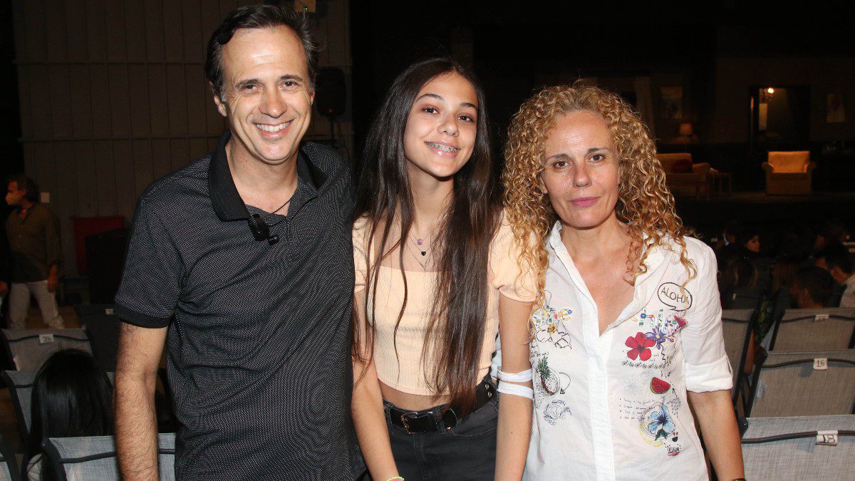 Σπύρος Πούλης: Το μυστικό του για 25 χρόνια γάμου: «Με τη σύζυγό μου είμαστε μαζί από μικροί»