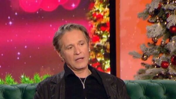 Ο Αιμίλιος Χειλάκης απαντάει στην Πόπη Διαμαντάκου