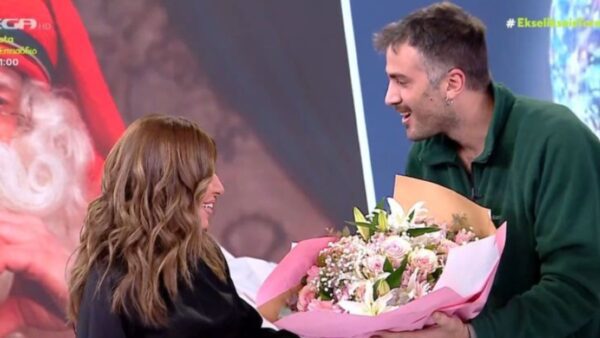 Η έκπληξη στην Αναστασία Γιάμαλη στο πλατό του MEGA για την γιορτή της.