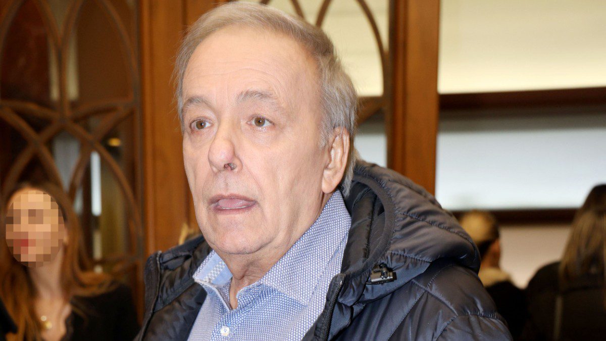 Ο Ανδρέας Μικρούτσικος σε έξοδό του