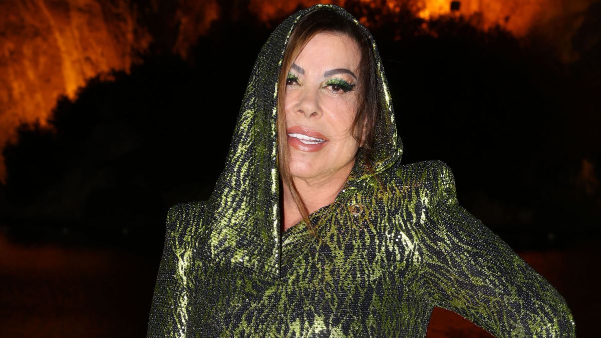 Η Άντζελα Δημητρίου σε βραδινή εξοδό της