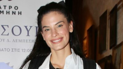 Η Χριστίνα Μπόμπα στο θέατρο