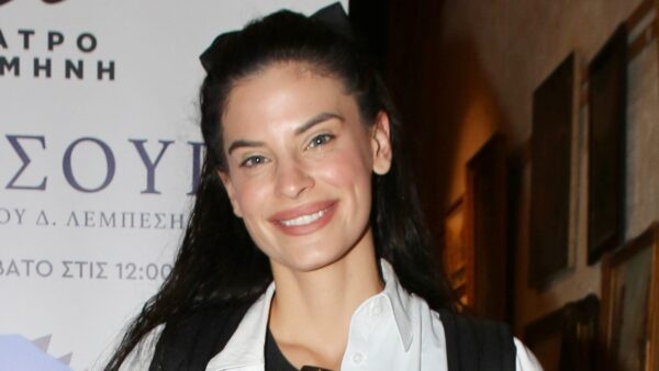 Η Χριστίνα Μπόμπα στο θέατρο