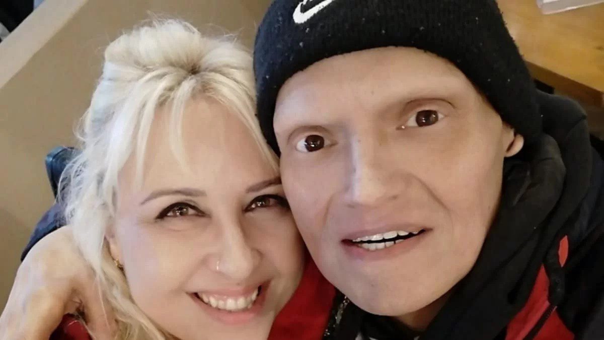 Ο Γιώργος Δασκαλάκης με την σύντροφό του