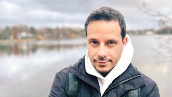 Ο Δημήτρης Μακαλιάς στο εξωτερικό