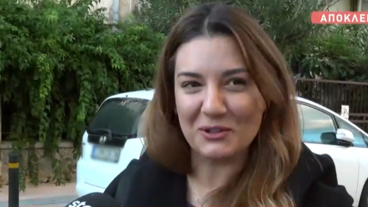 Η Ελίνα Παπίλα στο δρόμο χαμογελαστή