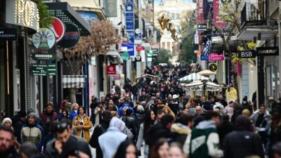 Το εορταστικό ωράριο των Χριστουγέννων