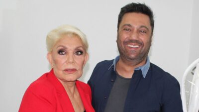 Ο Γιώργος Θεοφάνους και η Μαρινέλλα σε συναυλία.