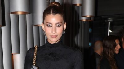 Το Χριστουγεννιάτικο δέντρο της στόλισε η Ιωάννα Σαρρή