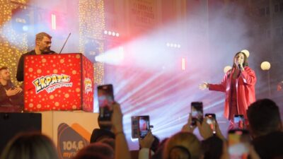 Ιουλία Καλλιμάνη live powered by ΣΚΡΑΤΣ