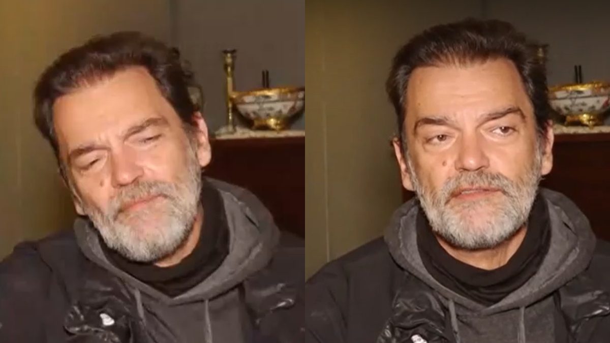 Ο Κωνσταντίνος Καζάκος στο θεατρο