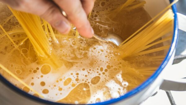 Μακαρόνια που βράζουν