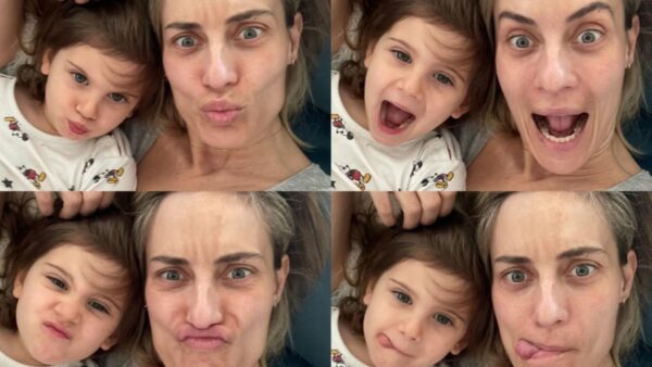 Η Ελεονώρα Μελέτη κάνει γκριμάτσες με την κόρη της