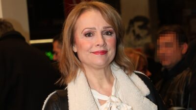 Η Νίκη Παλλικαράκη σε βραδινή έξοδο.