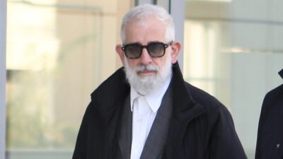 Ο Πέτρος Φιλιππίδης στα δικαστήρια