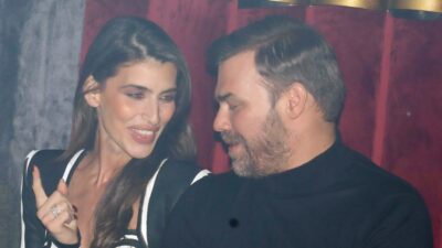 Ο Γιώργος Σαμπάνης και η Ιωάννα Σαρρή στα μπουζούκια