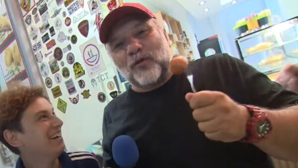 Ο Γρηγόρης Αρναούτογλου στο The Road Show