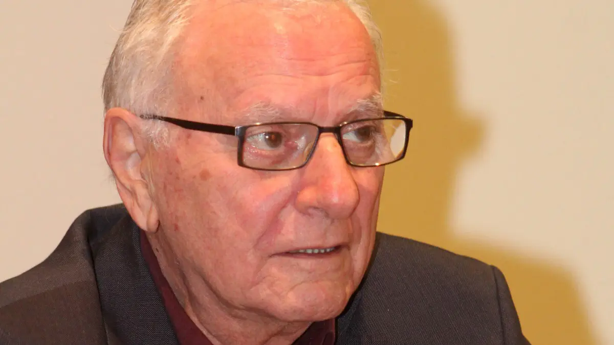 Η τελευταία εμφάνιση του Κώστα Χαρδαβέλλα