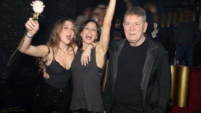 Ο Άγγελος Διονυσίου με την οικογένειά του