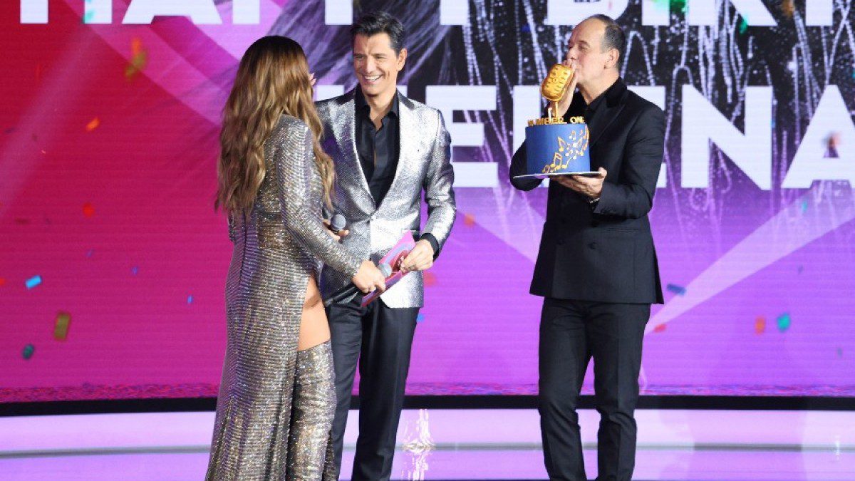 Έλενα Παπαρίζου γενέθλια