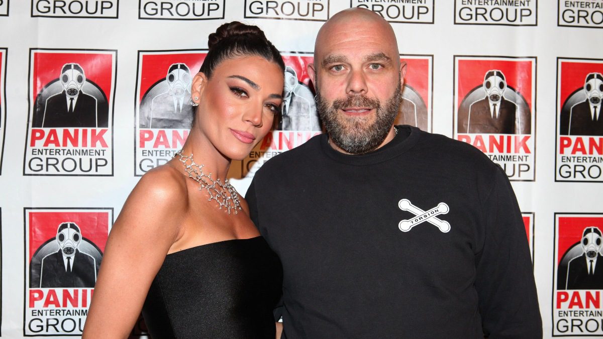 Η Ήβη Αδάμου και ο Μιχάλης Κουινέλης σε έξοδό τους