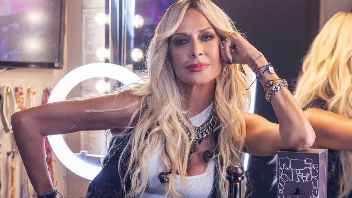 Η Άννα Βίσση στο καμαρίνι της