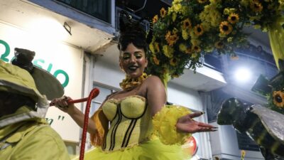 ΠΑΡΕΛΑΣΗ ΚΑΡΝΑΒΑΛΙΣΤΩΝ ΣΤΟΝ ΤΥΡΝΑΒΟ