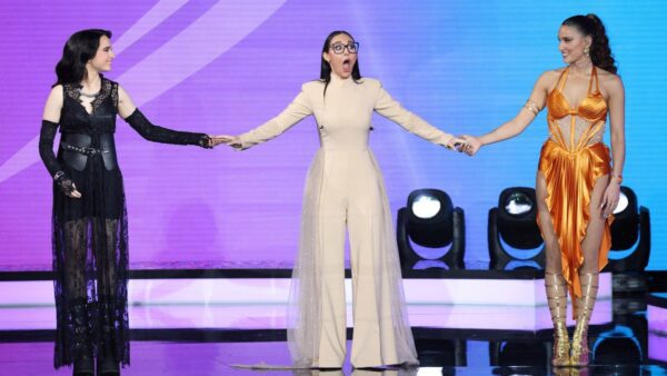 Η Κλαύδια την ώρα των ανακοινώσεων στην Eurovision