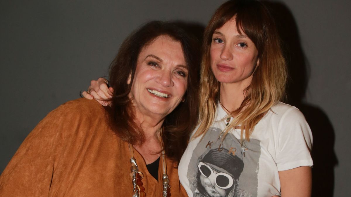 Η Ήρα Κατσαντώνη με την μητέρα της, Ελπίδα.