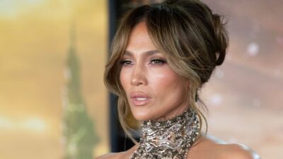 H Jennifer Lopez